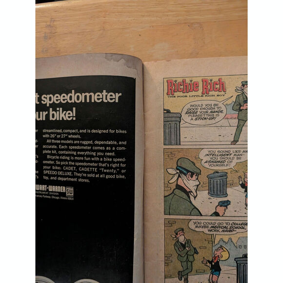 Vintage October 1967 Richie Rich the poor little boy #62 - Picture 3 of 6